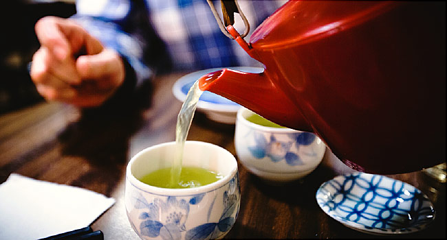 Estudio: el té podría ayudarte a vivir más